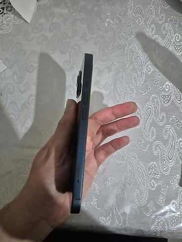 ikinci əl iphone: IPhone 13, 128 GB, Qara, Face ID — 2