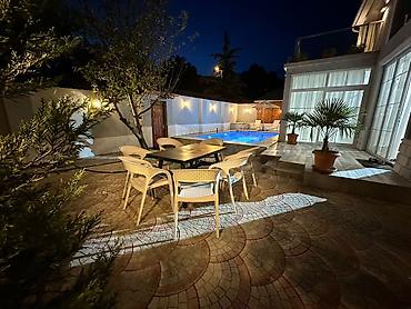 telnov küçəsi: 🌿 Qəbələdə Günlük Kirayə Bağ evleri DM yazin etrafli melumat verilecek — 8