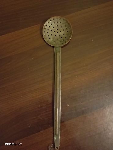 çömçə: Məhsul: Metal süzgəc qaşıq (deşikli kepçe) Təsvir: - Material: tam — 1