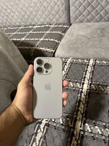 iphone 7 qiyməti: IPhone 15 Pro, Gümüşü, Barmaq izi, Face ID