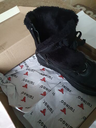 Сапоги: Продаем Новые зимние сапоги водооталкивающие внутри натуральный — 7
