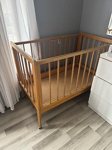 Çarpayılar: Yataq dəsti və ev üçün müxtəlif mebel/tekstil əşyaları təqdim olunur — 3