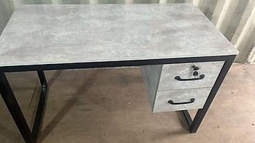 Компьютерные столы: Компьютерный стол, Новый, С полками — 10