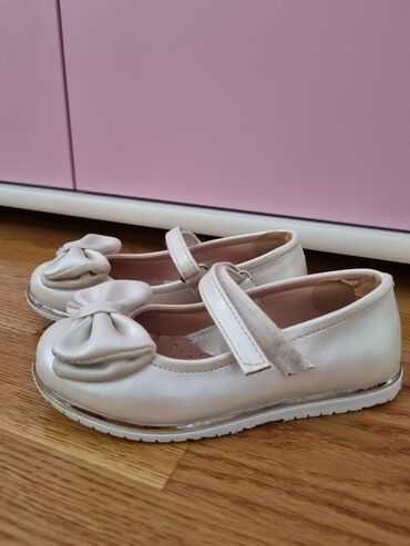h m devojcice 9 14: Ballet shoes, Size - 26