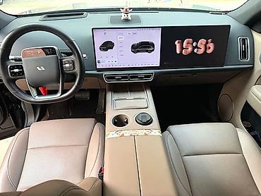 lixi: Lixiang L6: 2025 г., Автомат, Гибрид — 2