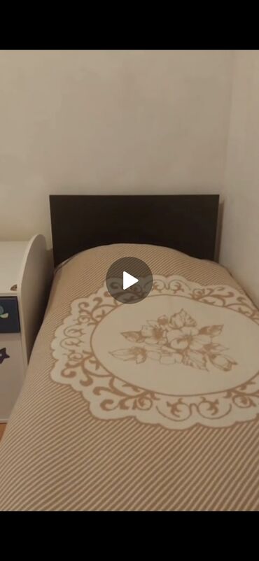 Uzunmüddətli kirayə evlər: Sarayda yeni Məhəllədə Turbalar tərəfde yola yaxin 3 Sotda. 2 — 21