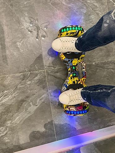 hoverboard aparatı 2 el: İşlənmiş Giroskuter 6.5", 251 - 350 Vt, 26 - 35 km/s, Ünvandan götürmə — 2