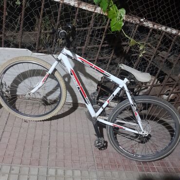 история кыргызстана и мировая история 6 класс осмонов: İşlənmiş Şəhər velosipedi 26", sürətlərin sayı: 1