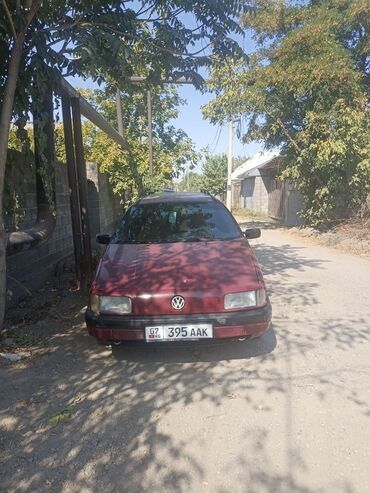 Volkswagen: Volkswagen Passat Variant: 1989 г., 1.8 л, Механика, Универсал