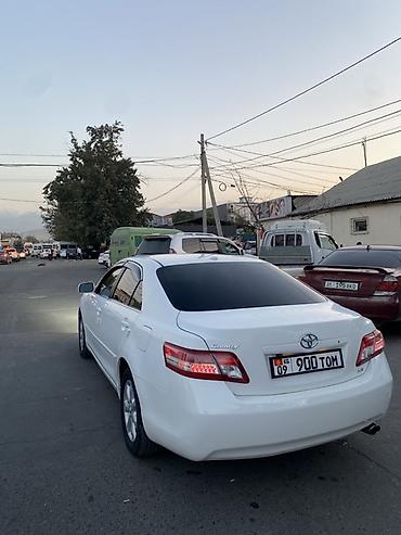 авто недорого купить: Toyota Camry: 2011 г., Седан — 6