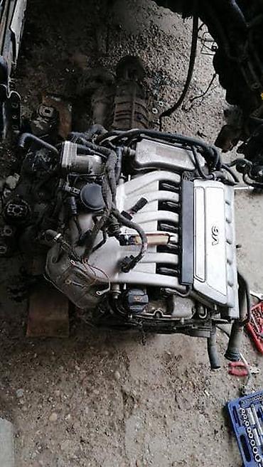 8r0 907 472: MOTOR I MENJAC ZA VOLKSWAGEN PHAETON | Far, maska,hauba,branik — 1
