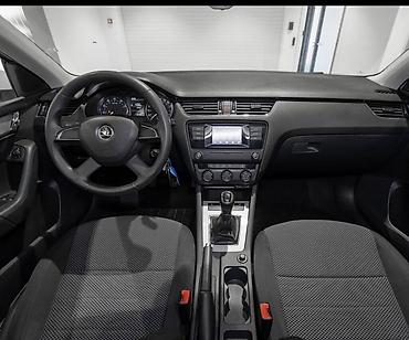 byd e6: Skoda Octavia: 2017 г., 1.6 л, Механика, Бензин, Седан — 9