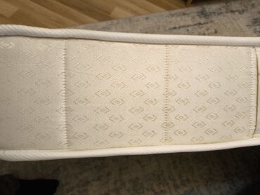 Çarpayılar: İşlənmiş, İkinəfərlik çarpayı, Matras ilə, Siyirməsiz, Türkiyə — 8