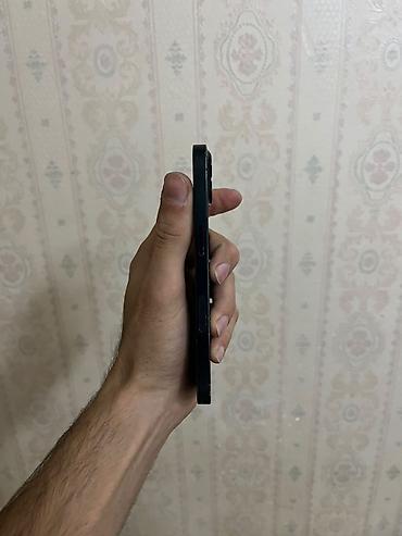 iphone kamera: IPhone 13, 128 GB, Qara, Face ID — 3
