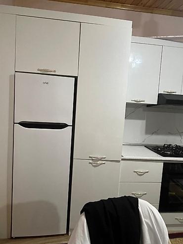 metbex sobasi: Ağ rəngdə L formalı mətbəx mebeli dəsti teze - Parlaq ağ fasadlar — 3