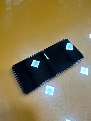 galaxy z flip 3 qiymeti: Samsung Galaxy Z Flip 4 | 256 GB | rəng - Mavi