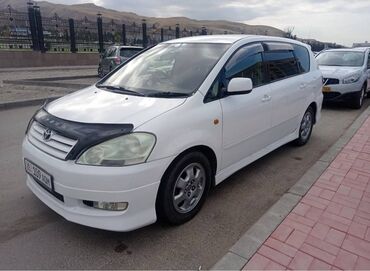 таета вохи: Toyota Ipsum: 2003 г., 2.4 л, Автомат, Бензин, Минивэн