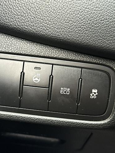 Kia: Kia Carens: 2017 г., 1.7 л, Автомат, Дизель, Универсал — 8