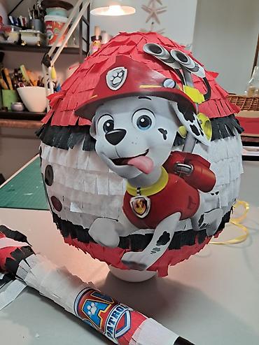biljke: Praznična piñata kugla – tematske dekoracije za dečije proslave - — 3