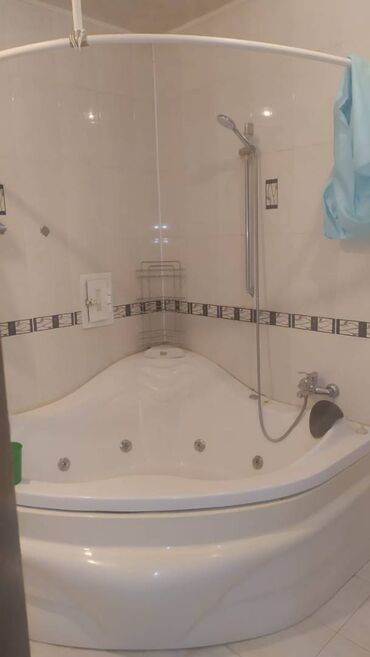 Uzunmüddətli kirayə mənzillər: Nərimanov metrosunun yanında, arçelikin binasında ev kirayə verilir — 9