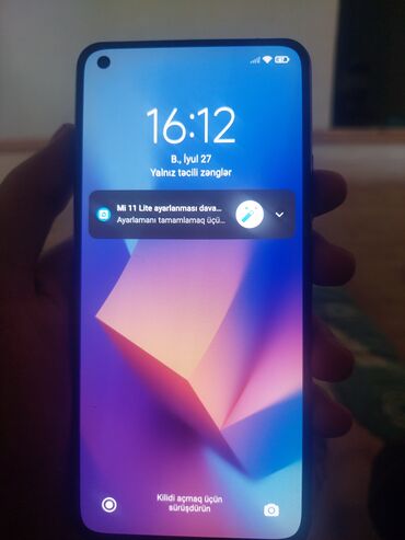 operativ yaddaş: Xiaomi Mi 11 Lite, 128 GB, rəng - Qara, 
 Qırıq