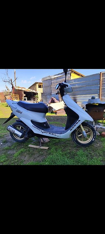 Скутеры: Тип скутера Honda, 50 куб. см, Бензин, Б/у — 12
