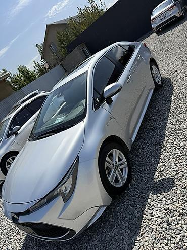 ниже: Toyota Corolla: 2020 г., 1.8 л, Автомат, Гибрид, Седан — 2