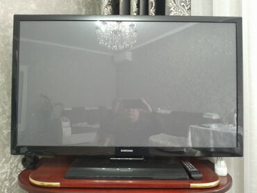 Телевизорлор: Продаю плазму телевизор Самсунг диагональ 110 см. Состояние очень