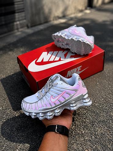 nike air 720 ispa: Nike air max Shox dečije patike NOVO Novo Brojevi 31 do 36 fb Moja — 3