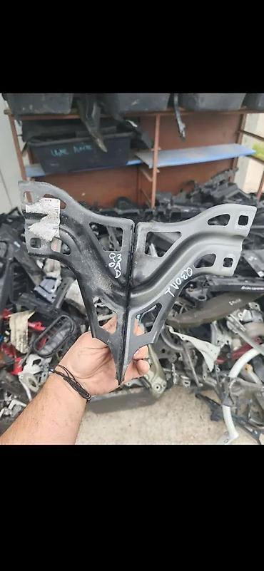 auto audi: AUDI Q3 NOSAC KRILA 8U0821135 8U0821136 | Audi a1  a3 a4 a5 a6 a7 q3 — 2