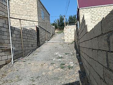 ev alqi satqisi kirayesi: 3 otaqlı həyət evi - Plan: qonaq otağı mətbəxlə birlikdə, 2 yataq — 2