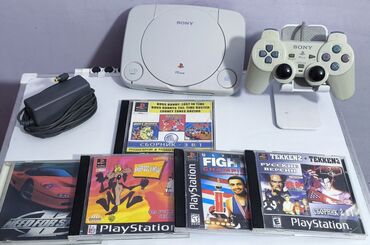 lazer oyuncaq: Playstation 1 üstündə 1 ədəd tam orginal super vəziyyətdə işləyən pult