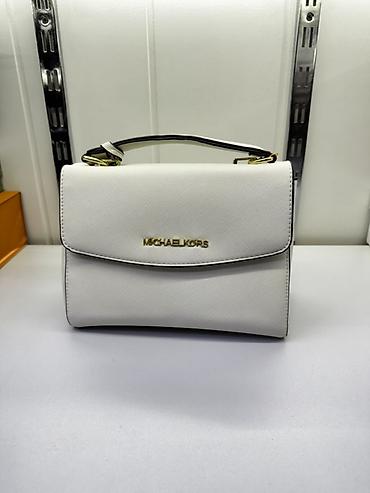 часы гармин капитан 2: Сумка Michael Kors, модель с верхней ручкой, белый цвет. - Материал — 1