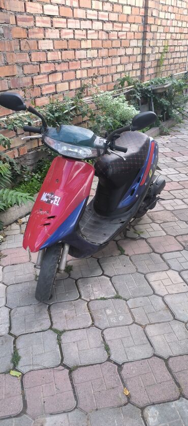 китайские скутера: Тип скутера Honda, 50 куб. см, Бензин