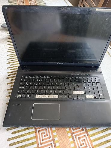 2 el laptop: 8 RAM, yaddas 500
A 717 Noutbuk islek veziyyetdedir — 3