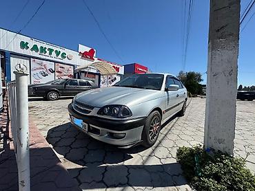 highlander 2: Toyota Avensis: 1999 г., 1.6 л, Механика, Бензин, Лифтбек — 1