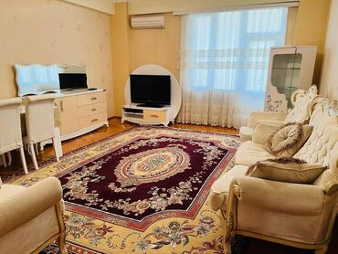 Uzunmüddətli kirayə mənzillər: Neftcilər metrosu Nazli sarayın yanınında mənzil kirayə verilir — 8