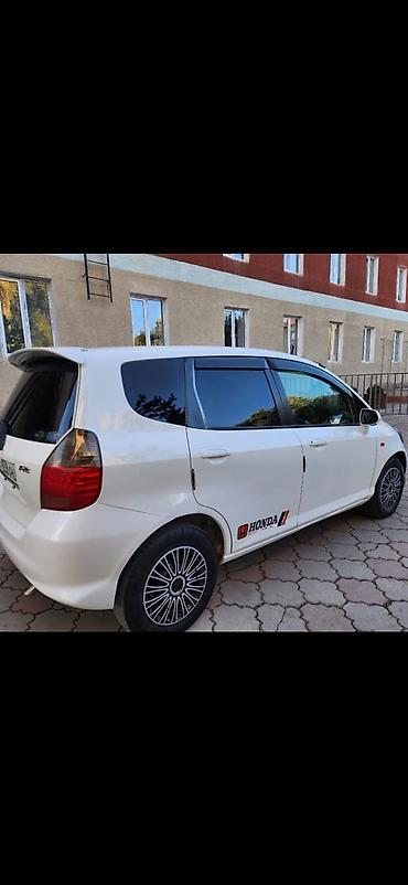 Honda: Honda Fit: 2005 г., 1.3 л, Автомат, Бензин, Фастбек — 2