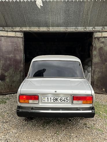 фольксваген тигуан л с: Lada (Rusiya istehsalı) sedan - Kuzov: 4 qapılı sedan, gümüşü rəng - — 6