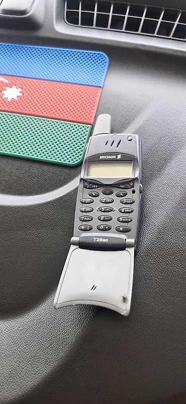sony t28: Ericsson T28sc mobil telefon - İkonik “pop-up” qapaqlı dizayn, yüngül — 3