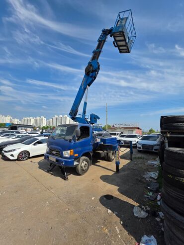 пресс подборщик мини: Автовышка, Hyundai, 2010 г., от 30 м