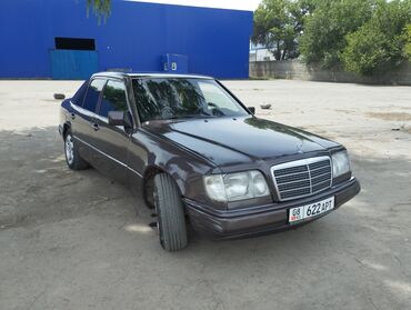 приора 2: Mercedes-Benz 220: 1994 г., 2.2 л, Механика, Бензин, Седан