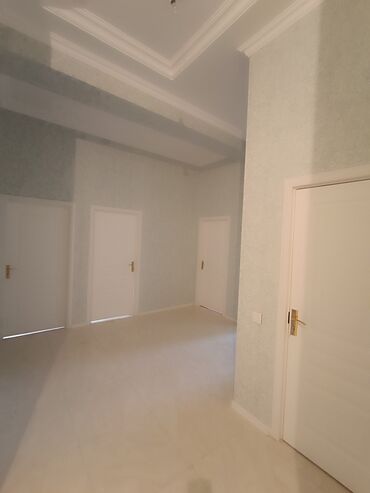 Uzunmüddətli kirayə mənzillər: Sumqayıt şəhəri Bulvar Mirvaridən qanuni 3 otaqlı mənzil boş vəziyətdə — 9