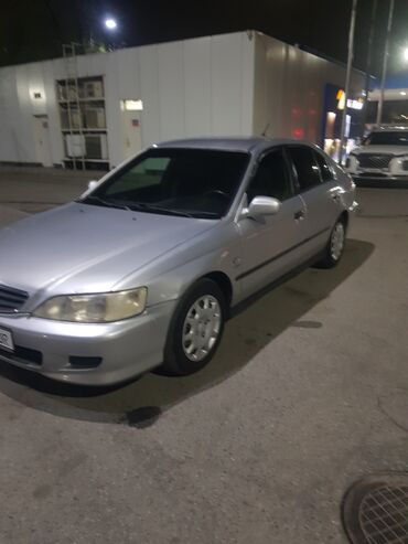 Honda: Honda Accord: 2001 г., 1.8 л, Механика, Бензин, Хэтчбэк