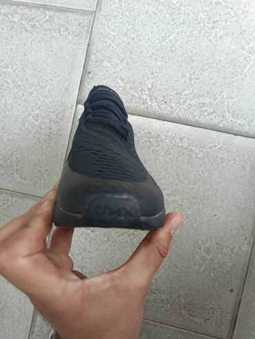 Patike: Patike — 9