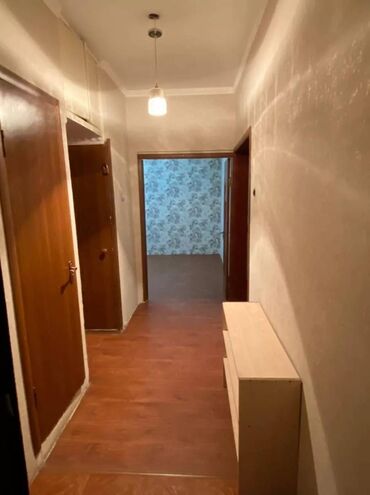 комната кызыл аскер: 3 комнаты, 62 м², 5 этаж