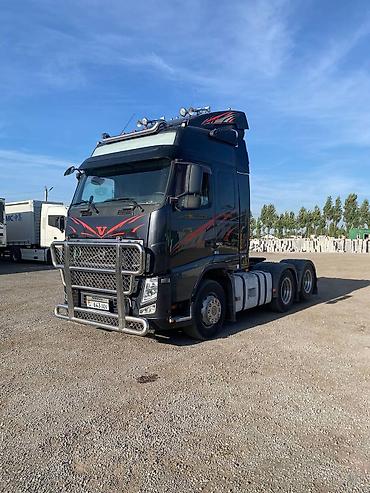 honda serv: Тягач, Volvo, 2011 г., Без прицепа — 2