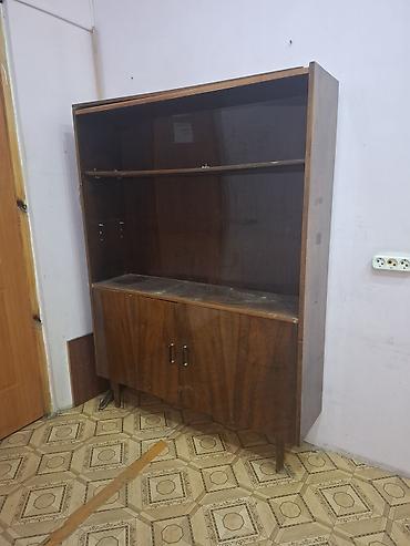 Сервант, Б/у, ЛДСП