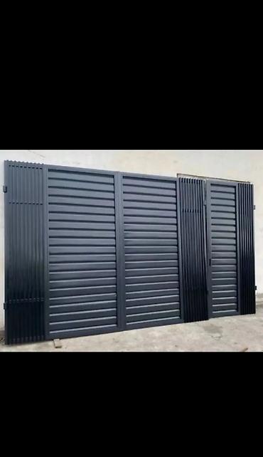 Откатные ворота: Металлические ворота с горизонтальными ламелями и вертикальными — 2