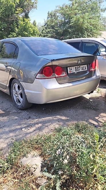 accord 1: Honda Civic: 2007 г., 1.8 л, Механика, Бензин, Седан — 5